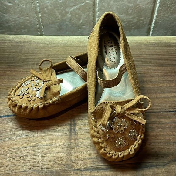 Seychelles Girl's Floral Moccasins - 9 - NWOB - Picture 3 of 8